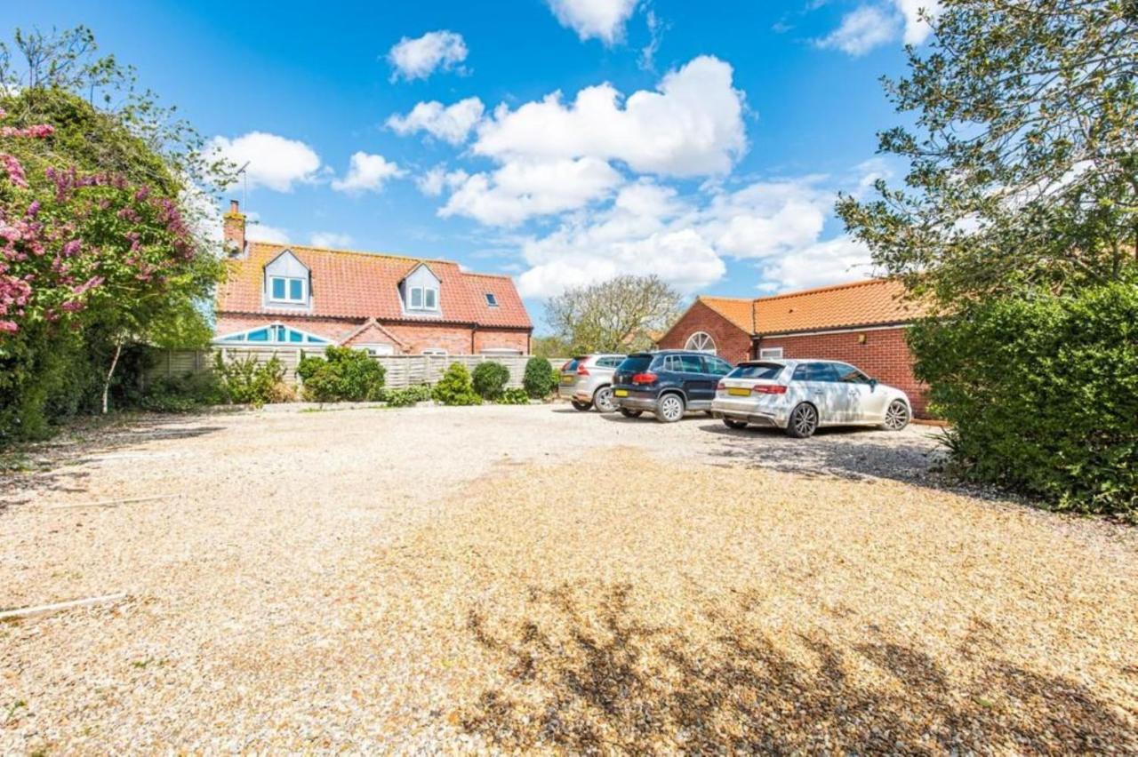 The Globe Inn Wells-next-the-Sea Exteriör bild